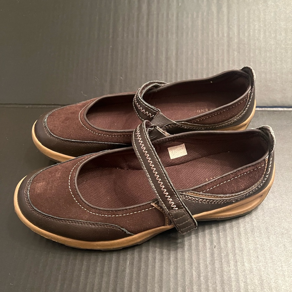 Women’s Lands End Brown Lightweight Comfort Mary Jane Shoes Size 40B(9.5) US